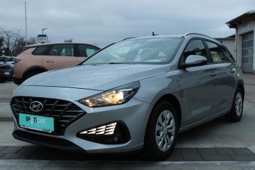 HYUNDAI-I30-256822_1.JPG 