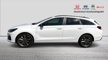 HYUNDAI-I30-265372_2.JPG 