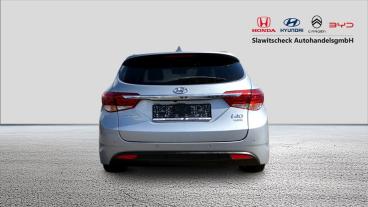 HYUNDAI-I40-263511_4.JPG 
