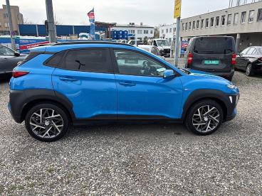 HYUNDAI-KONA-263353_4.JPG 