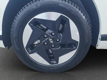 HYUNDAI-KONA-268243_5.JPG 
