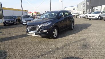 HYUNDAI-TUCSON-235260_2.JPG 