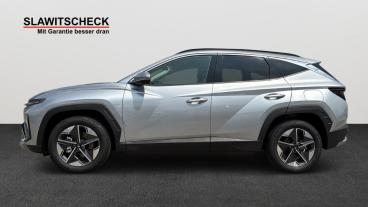 HYUNDAI-TUCSON-242367_2.JPG 