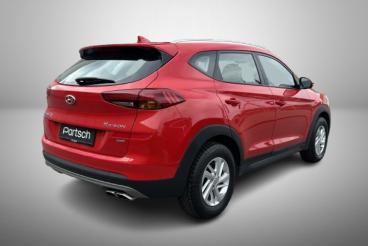 HYUNDAI-TUCSON-256955_2.JPG 