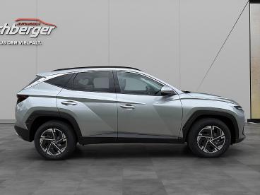 HYUNDAI-TUCSON-260017_4.JPG 