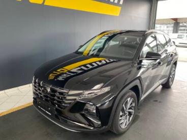 HYUNDAI-TUCSON-269471_2.JPG 