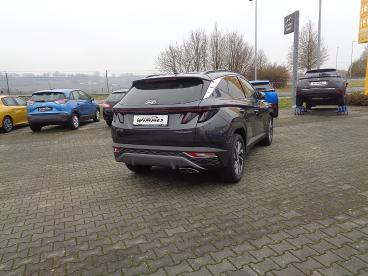 HYUNDAI-TUCSON-269872_4.JPG 