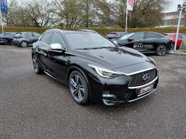 INFINITI-Q30-254883_4.JPG 
