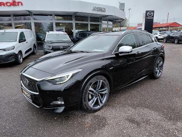 INFINITI-Q30-260167_4.JPG 