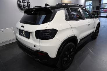 JEEP-AVENGER-264846_5.JPG 
