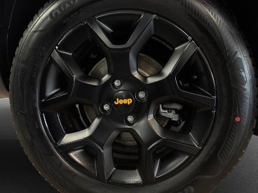 JEEP-AVENGER-267964_5.JPG 