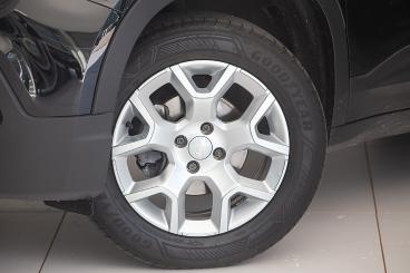 JEEP-AVENGER-269467_4.JPG 