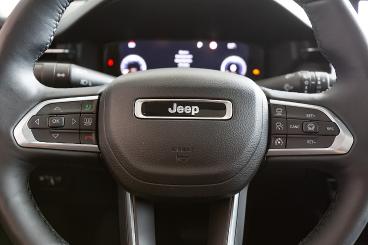 JEEP-COMPASS-255636_5.JPG 