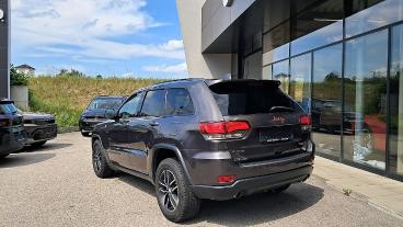 JEEP-GRAND-CHEROKEE-269717_5.JPG 