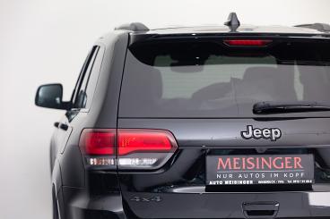 JEEP-GRAND-CHEROKEE-272494_3.JPG 
