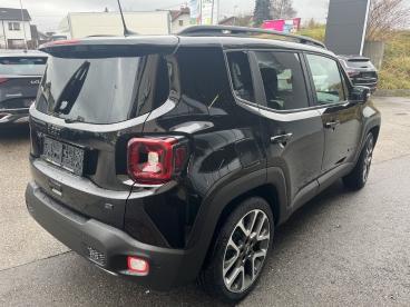 JEEP-RENEGADE-233429_5.JPG 