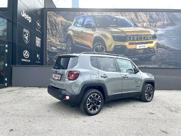 JEEP-RENEGADE-250588_3.JPG 