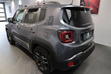 JEEP-RENEGADE-264843_4.JPG 