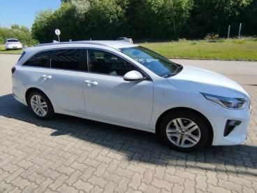 KIA-CEE-D-269854_4.JPG 