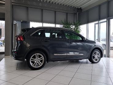 KIA-E-NIRO-256780_2.JPG 