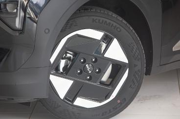 KIA-EV3-247344_4.JPG 