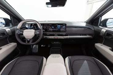 KIA-EV3-269994_5.JPG 