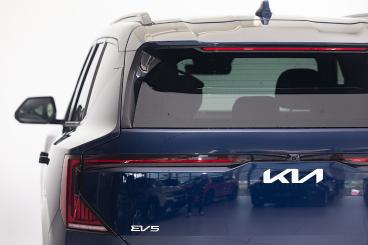 KIA-EV5-262053_3.JPG 