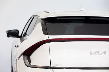 KIA-EV6-255526_3.JPG 