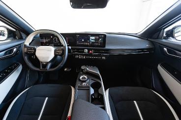KIA-EV6-255526_5.JPG 