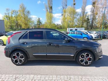 KIA-NIRO-262890_4.JPG 