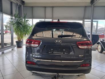KIA-SORENTO-246568_3.JPG 