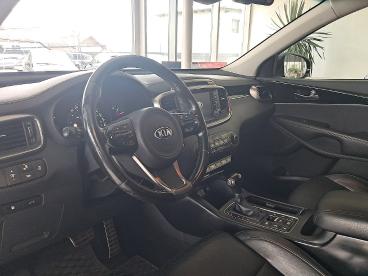 KIA-SORENTO-246568_5.JPG 
