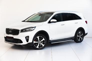 KIA-SORENTO-255793_1.JPG 
