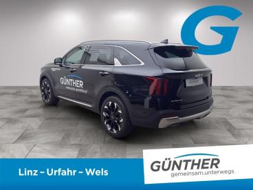 KIA-SORENTO-274670_4.JPG 