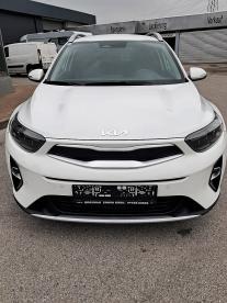 KIA-STONIC-267829_2.JPG 
