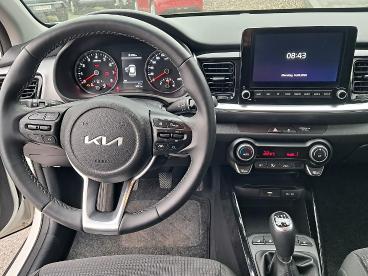 KIA-STONIC-267829_5.JPG 