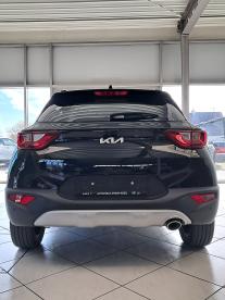 KIA-STONIC-267830_3.JPG 