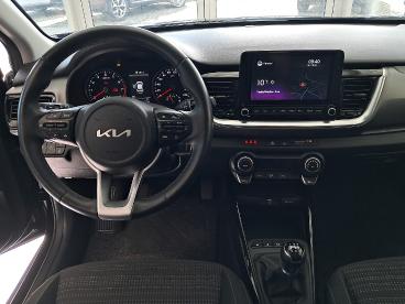 KIA-STONIC-267830_4.JPG 