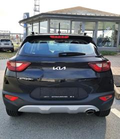 KIA-STONIC-271570_5.JPG 