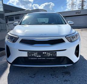 KIA-STONIC-280703_2.JPG 