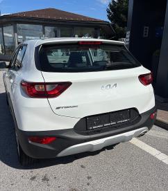 KIA-STONIC-280703_5.JPG 