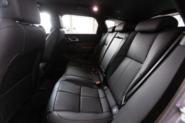 LAND-ROVER-RANGE-ROVER-VELAR-277181_5.JPG 