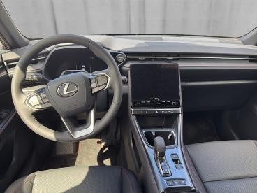 LEXUS-LBX-275292_3.JPG 