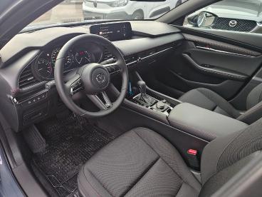 MAZDA-3-258547_3.JPG 