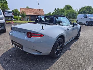 MAZDA-MX5-267902_2.JPG 