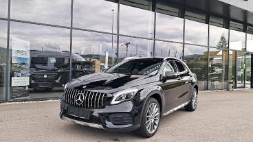 MERCEDES-GLA-271952_1.JPG 