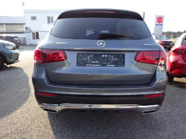 MERCEDES-GLC-261759_5.JPG 