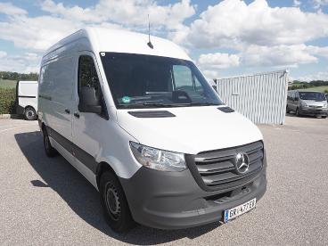 MERCEDES-SPRINTER-276526_2.JPG 