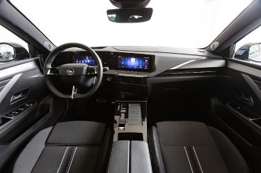 OPEL-ASTRA-255554_5.JPG 