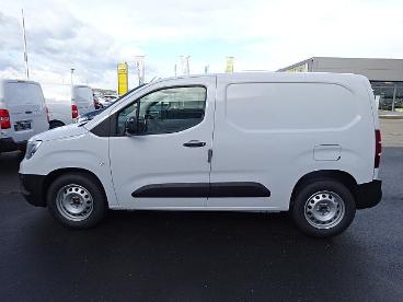 OPEL-COMBO-256139_2.JPG 